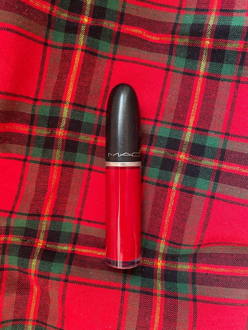 The Ultimate Matte Red Lipstick: MAC Feels So Grand or Ruby Woo?